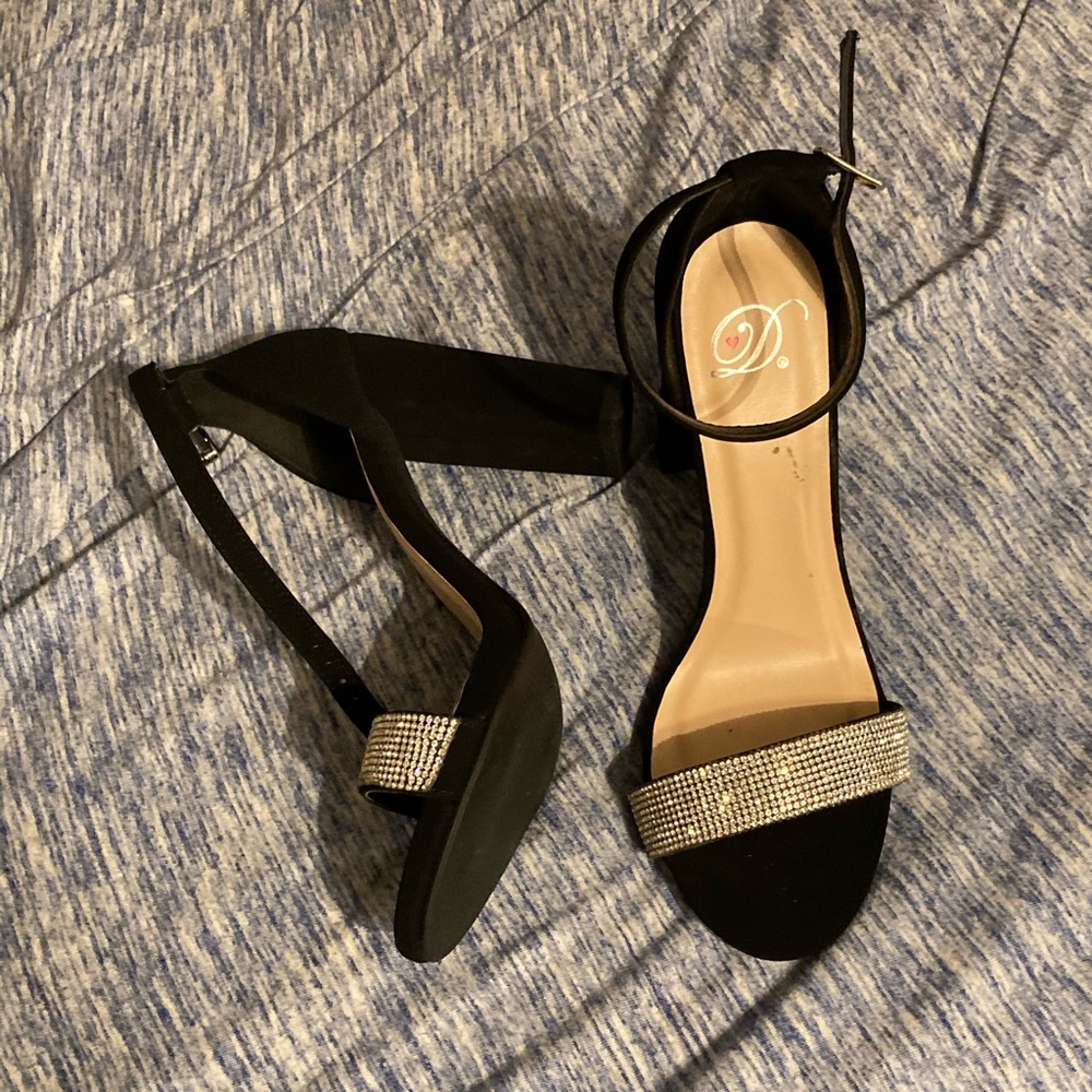 Delicious Open-Toe Single Strap Ankle Chunky Heels - image 2